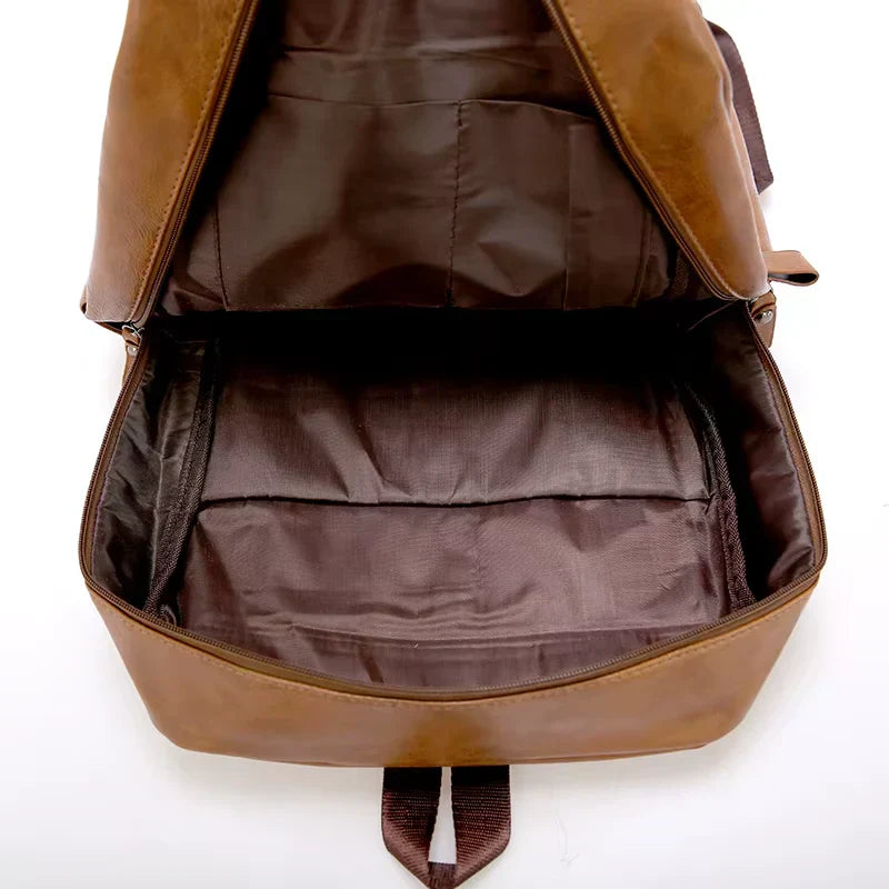 Mochila de Viagem Masculina em Couro Impermeável